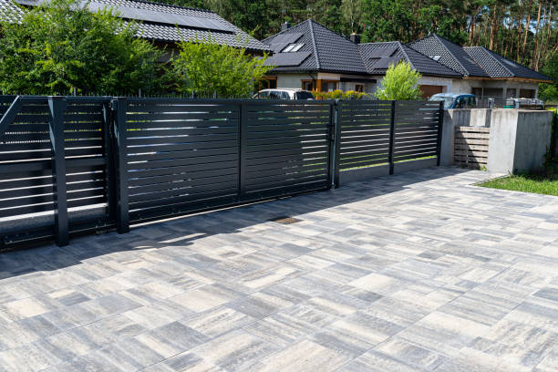 Best Professional Driveway Pavers  in Chardon, OH